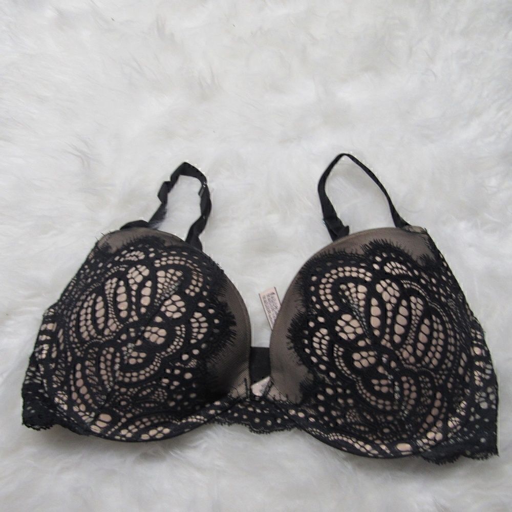 Victoria Secret Dream Angels Push Up Black and Nude 32DD Lace Bra